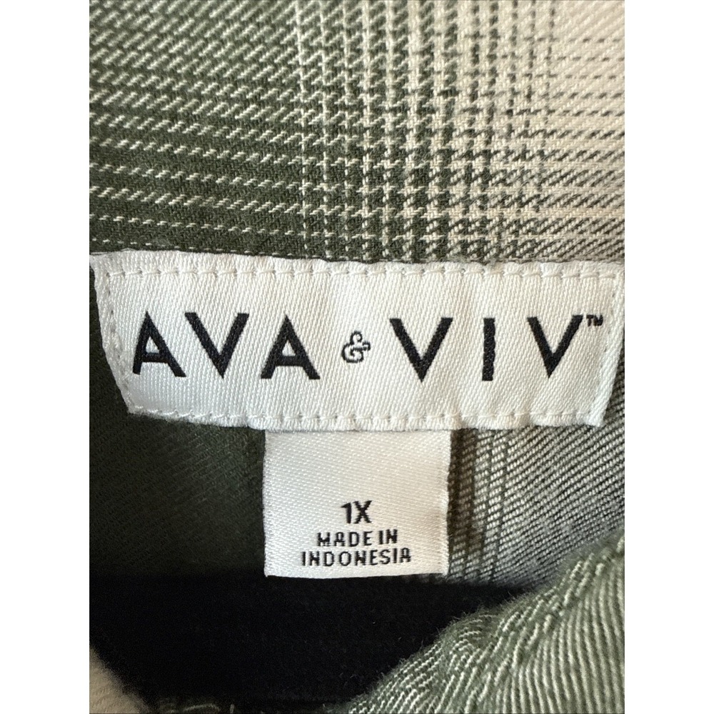 NWT Ava Viv Plaid Flannel Button Down Shirt Green Cream Plus 1X Soft Shacket - Picture 4 of 11